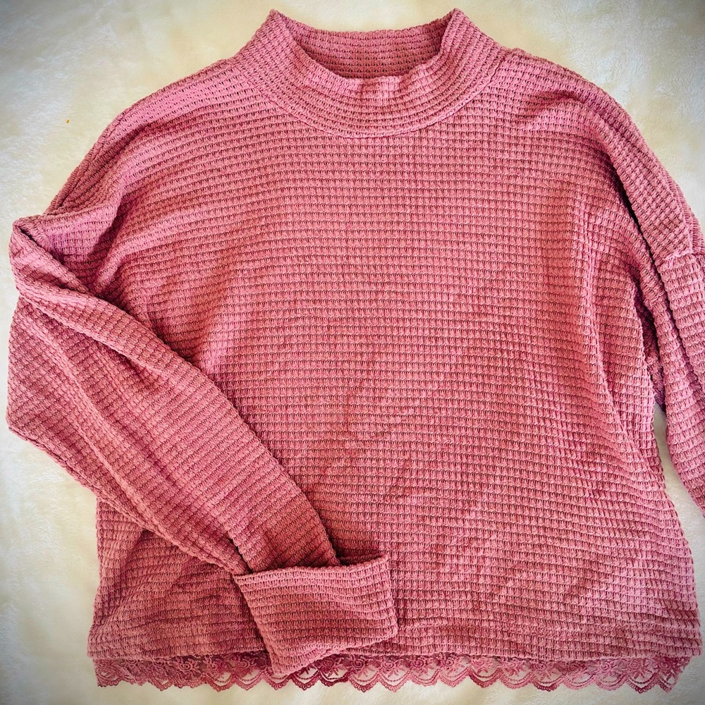 Pink/Mauve Mock Neck, Lace Trim Top